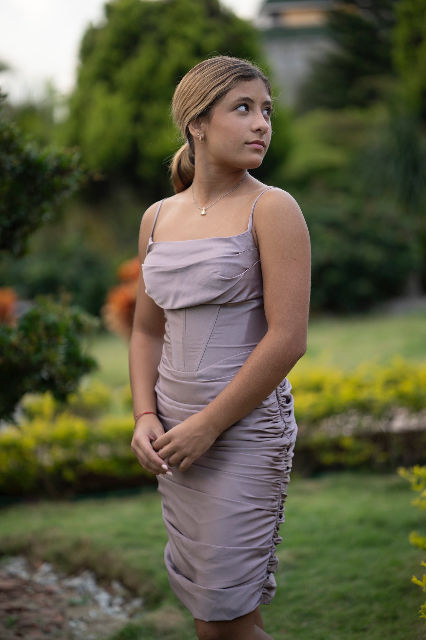 VESTIDO CORTO