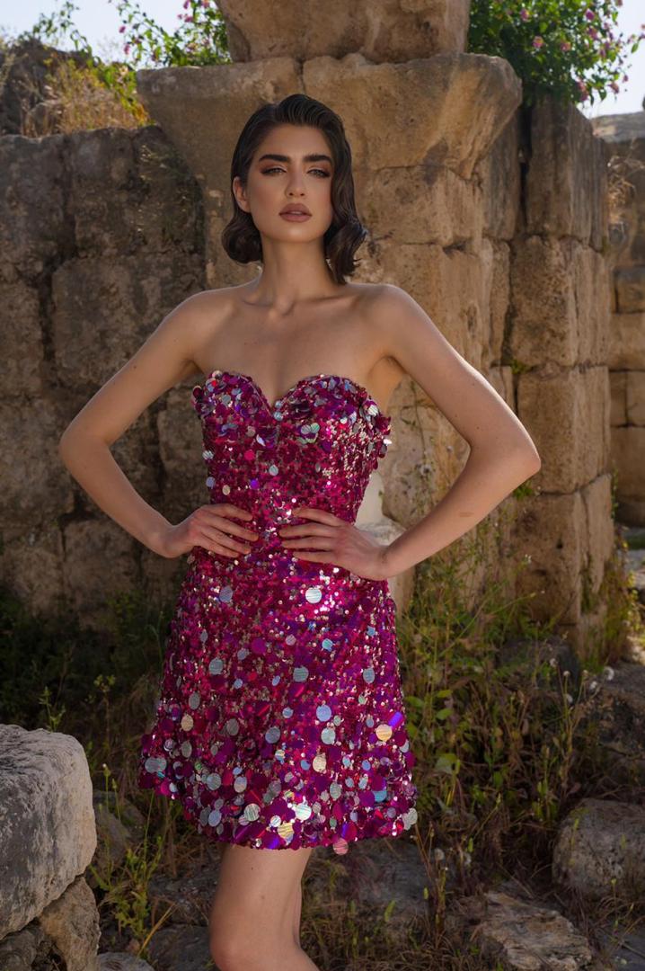 VESTIDO CORTO